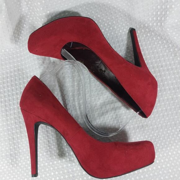 BCBGENERATION! RICH RED VEGAN SUEDE LEATHER PLATFORM STILETTO HEELS! SZ 9.5M - Picture 5 of 12